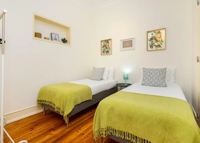 Whome Hideaway Family #1e *