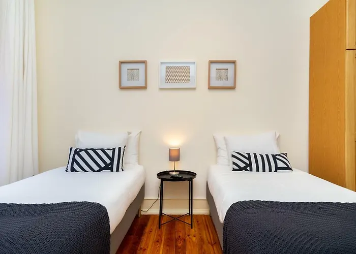 Whome Hideaway Family #1e